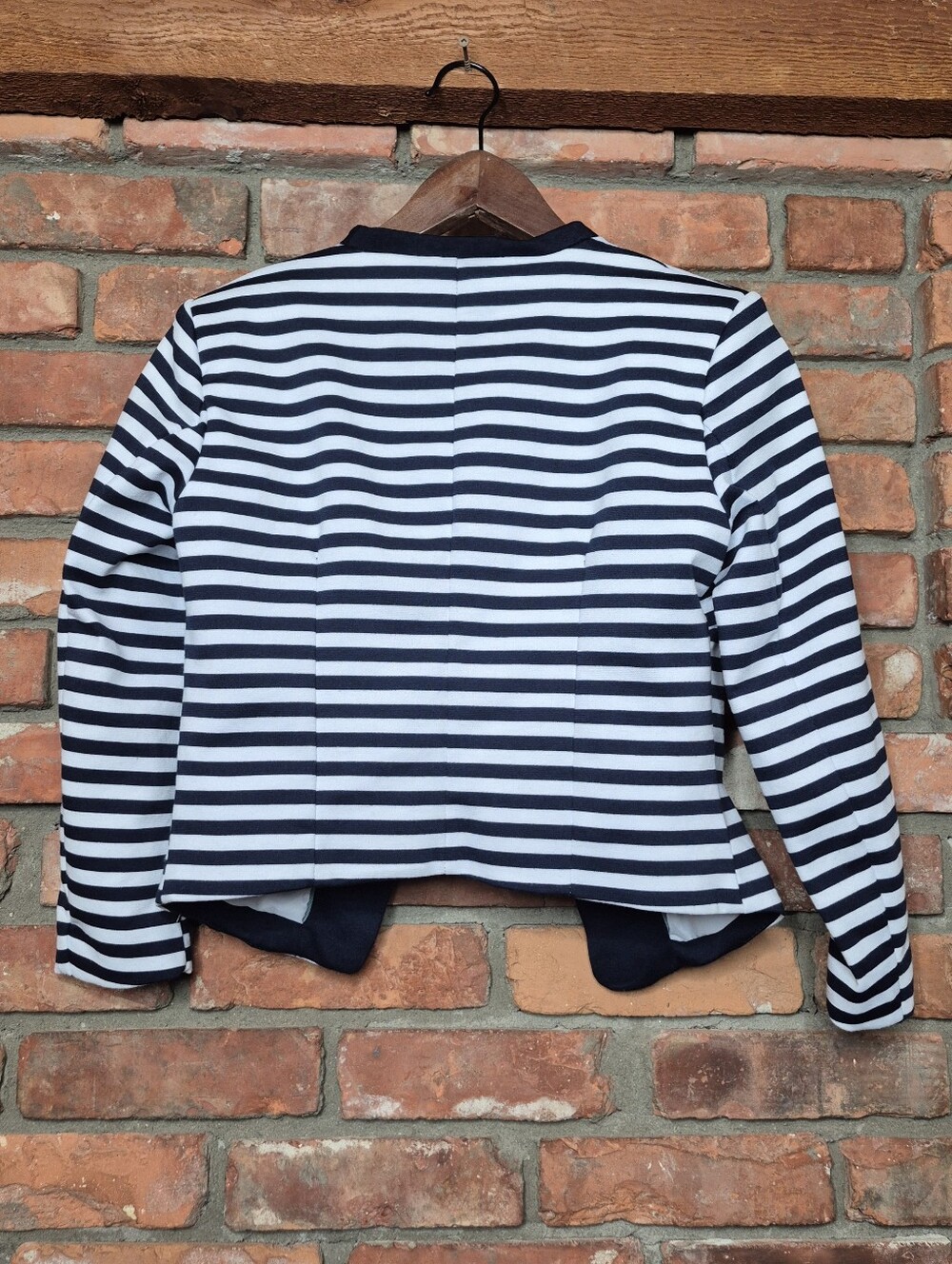 H&M Breton Stripe Cropped Blazer Nautical Open Front Tailored Structured Jacket - Picture 6 of 8